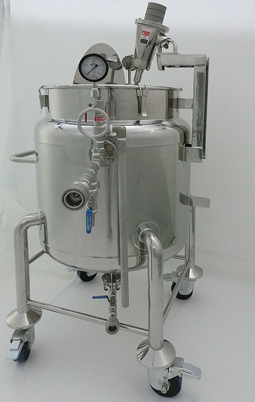 蒸気配管付温調撹拌容器ユニット 3